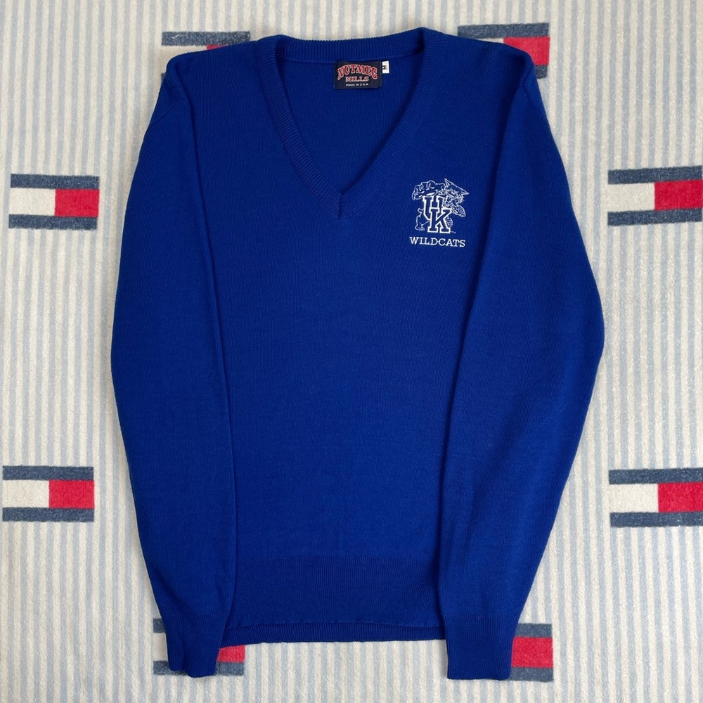 Vintage Nutmeg Mills University of Kentucky Wildcats V-neck Sweater